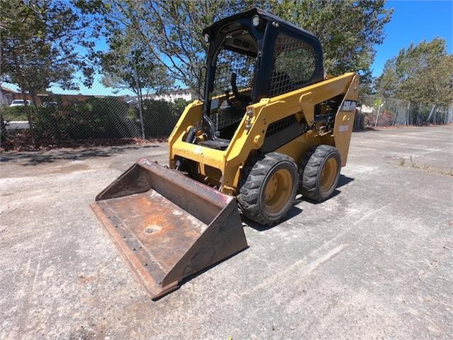 CATERPILLAR SKID STEER LOADER